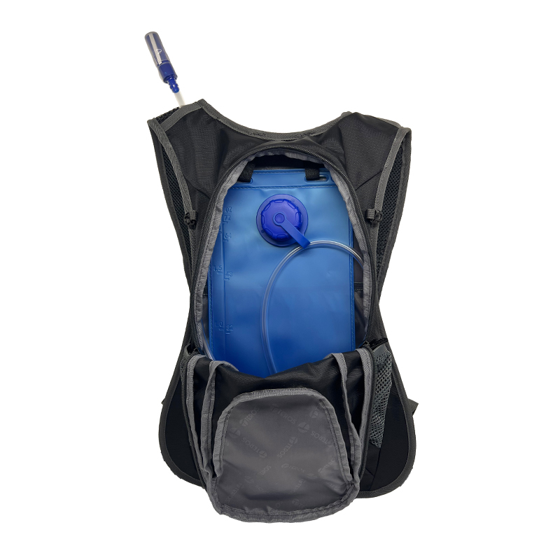 Mochila De Hidratación Teros Te-9034Bk, Incluye Bolsa De Agua De 2L, Poliésterma